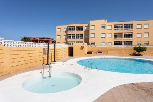 Fantastico Piso Con Piscina Y Balcon En El Medano Apartment Exterior photo